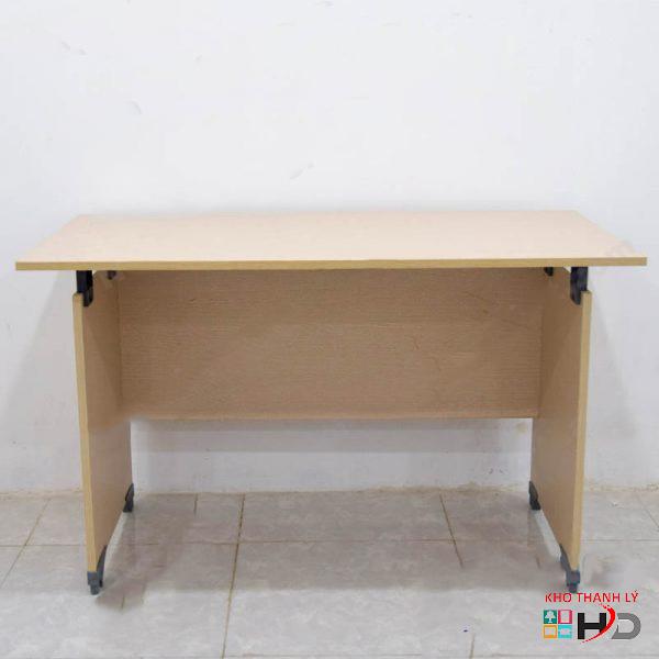 Bàn làm việc cũ 1m2 hàng Fami cao cấp