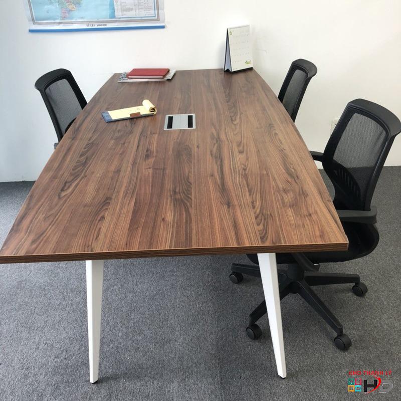 ban hop chan sat cu 2m cao cap