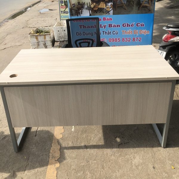 Bàn làm việc cũ chân sắt 1m4 giá rẻ