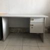 Bàn làm việc cũ Hòa Phát 2 hộc màu xám