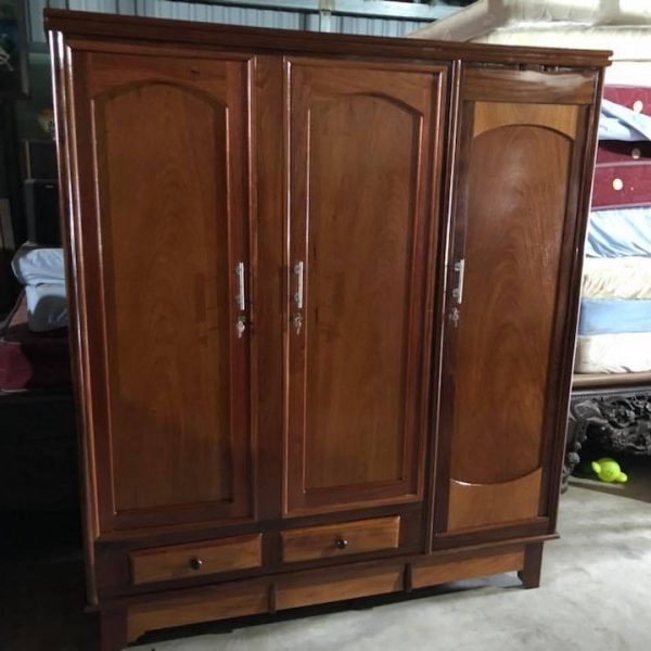 Thanh lý tủ quần áo 3 cánh gỗ cẩm lai cũ