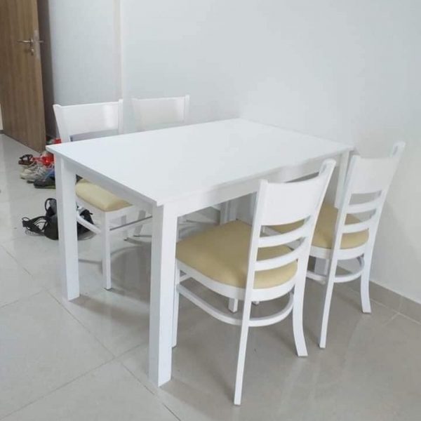 Bộ bàn ghế cabin 4 ghế màu trắng