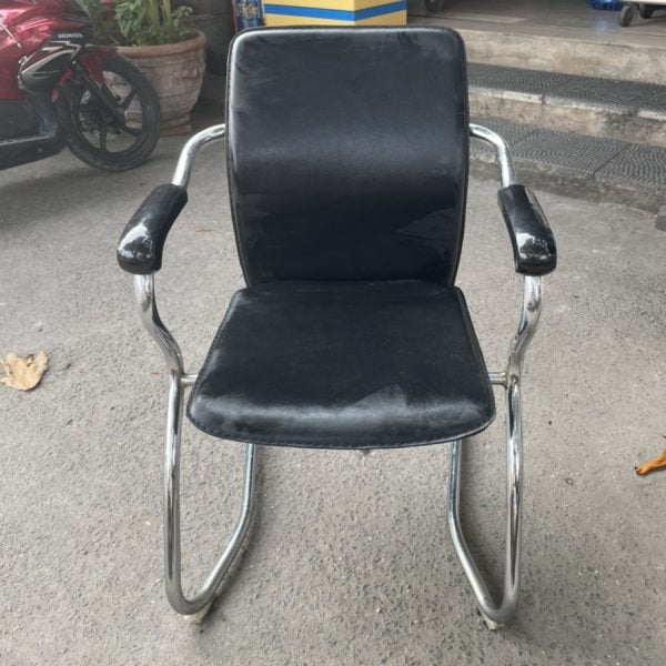 Ghế chân quỳ phòng họp cũ giá rẻ