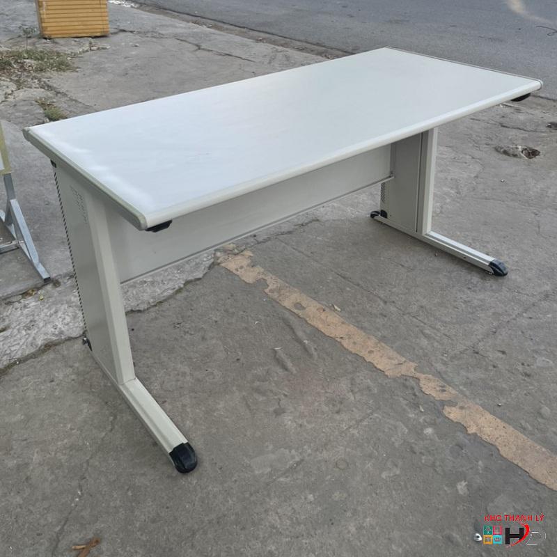 ban lam viec sat hoa phat 1m4 gia re1