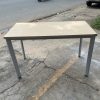 Bàn làm việc chân sắt 1m2 Hòa Phát