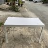 Bàn làm việc chân sắt cũ 1m2 x 60cm trắng