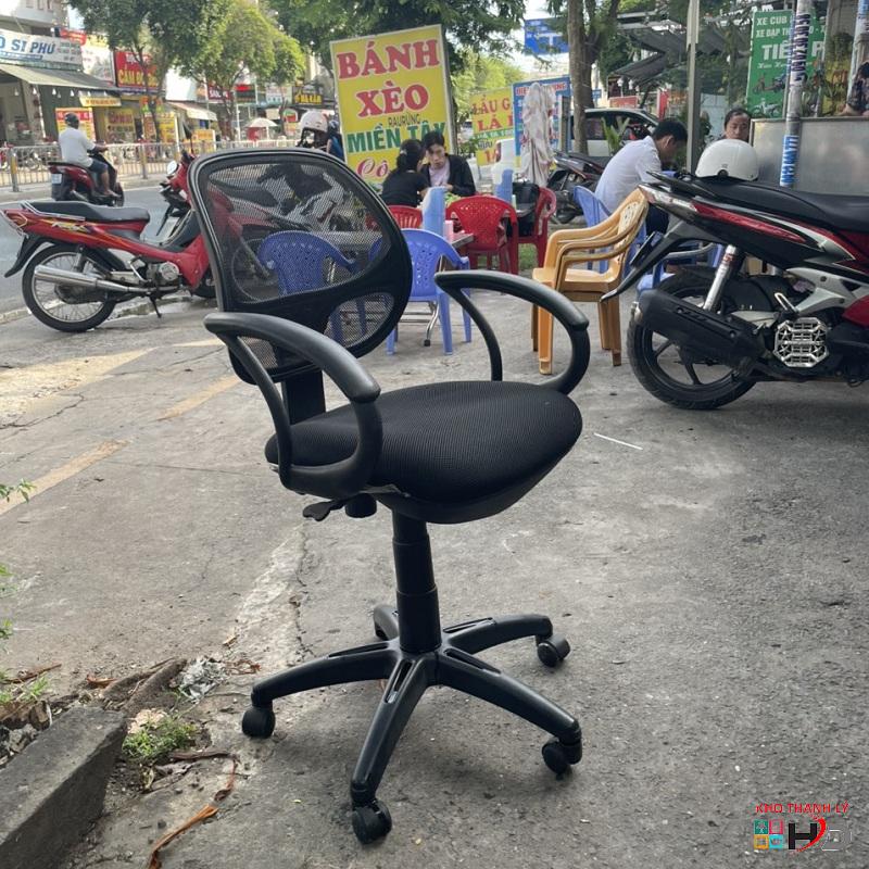 ghe xoay hoa phat nho lung luoi