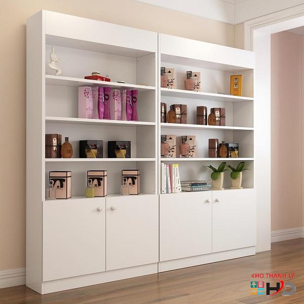 Tủ trưng bày mỹ phẩm 2m x 2m màu trắng
