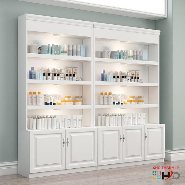 tu trung bay my pham spa 2m x 2m gia re