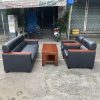 Bộ sofa bọc da màu đen kèm bàn thanh lý