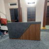 Quầy lễ tân 1m8 lam gỗ