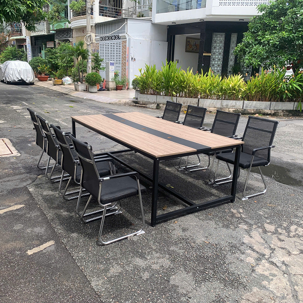 Hình ảnh bàn họp văn phòng 8 chỗ ngồi 2m4 tại Kho Thanh Lý HD