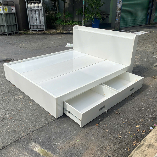 Hình ảnh thực tế giường ngủ gỗ mdf 2 hộc 1m8 tại Kho Thanh Lý HD