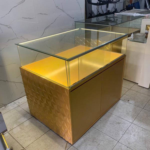 Hình ảnh thực tế tủ trưng bày điện thoại 1m2 x 90cm tại Kho Thanh Lý HD