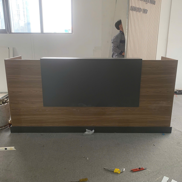 Quầy lễ tân văn phòng 2m4 x 1m1