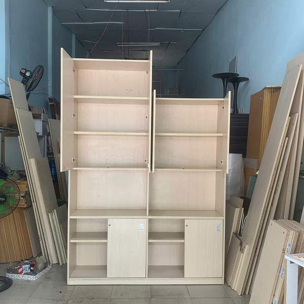 Hình ảnh bên trong tủ hồ sơ văn phòng 1m7 x 2m4