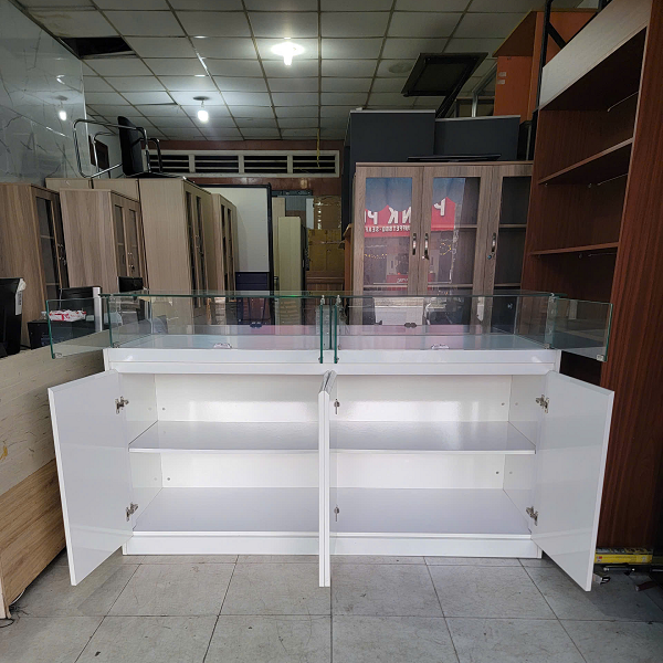 Hình ảnh tủ trưng bày điện thoại 1m8 x 1m4 tại Kho Thanh Lý HD