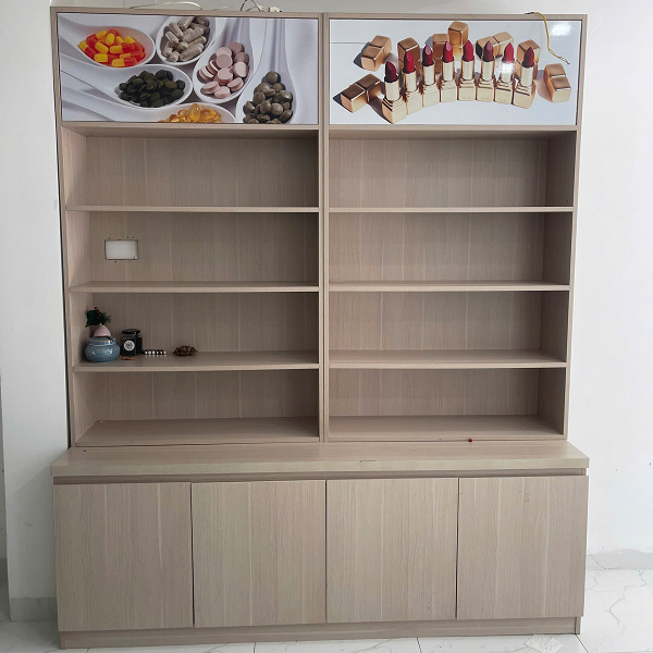 tu trung bay my pham 1m9 x 2m3 Tủ trưng bày mỹ phẩm 1m9 x 2m3
