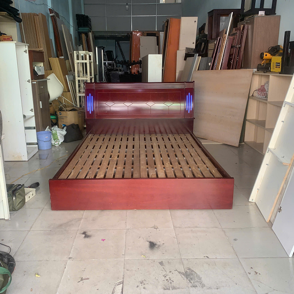 giường ngủ gỗ mdf 1m6 x 2m thanh lý